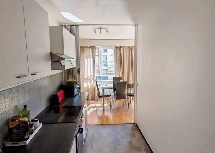 Tradition Apartment Versailles