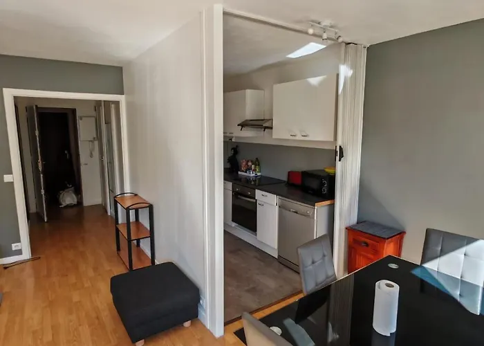 Apartment Tradition *